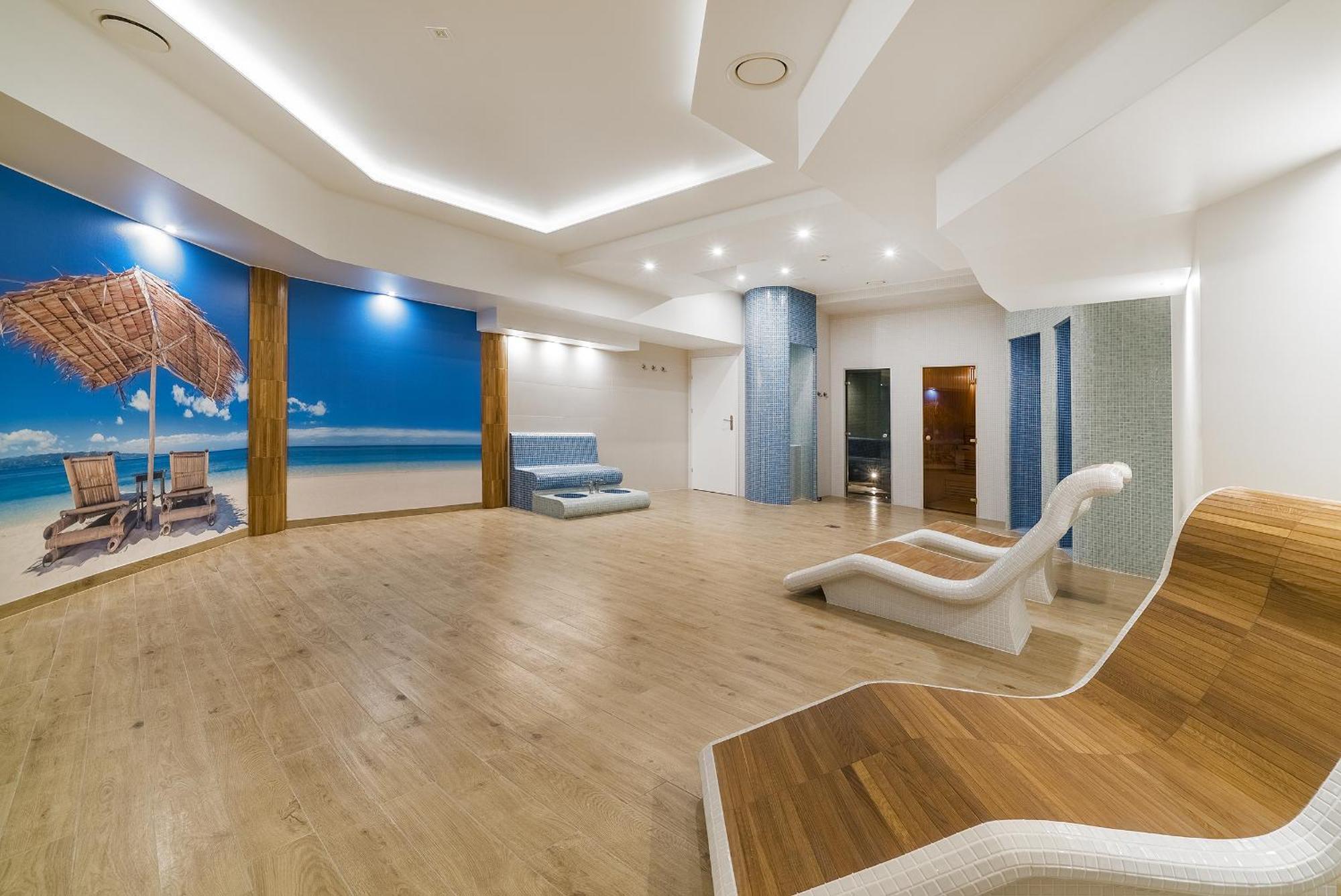 Oliwia Hotel Jastrzębia Góra Buitenkant foto