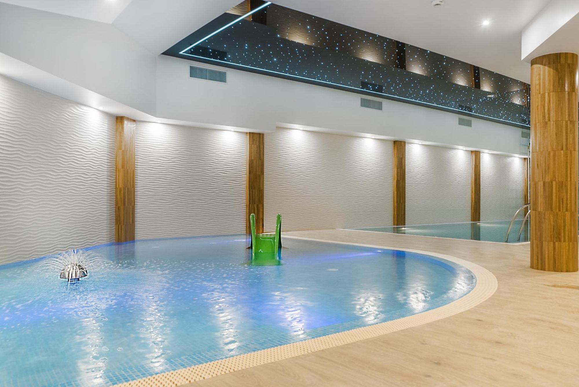Oliwia Hotel Jastrzębia Góra Buitenkant foto